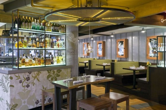 Arguably the greenest restaurant in the city, Founding Farmers is on the ground floor of the building that houses the International Monetary Fund.